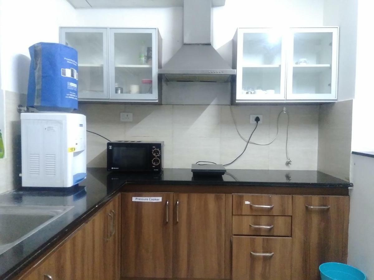 Service Near Airport & Rela Hospital Apartment *